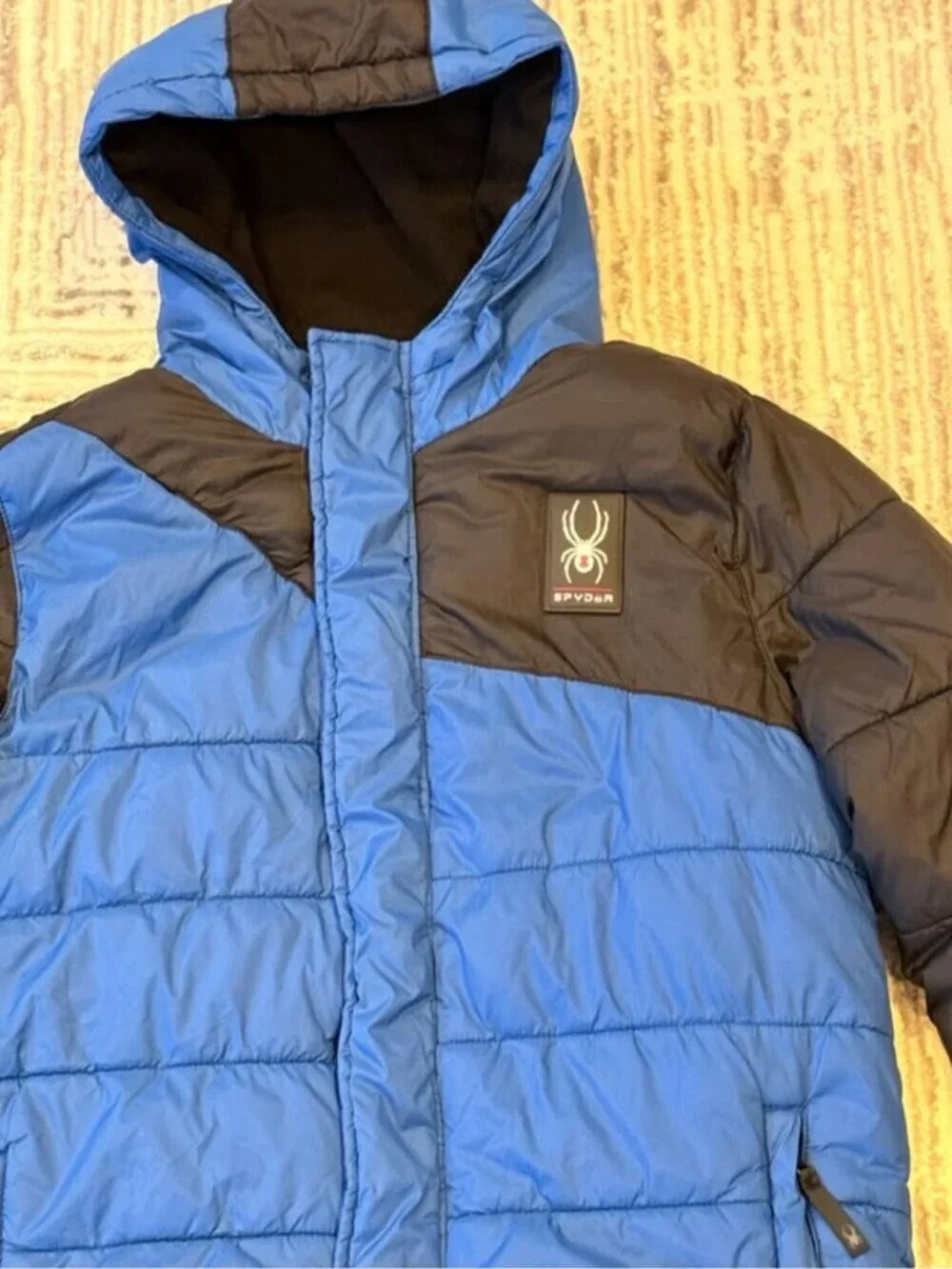 Spyder boys youth large 14/16 blue/black puffer coat
